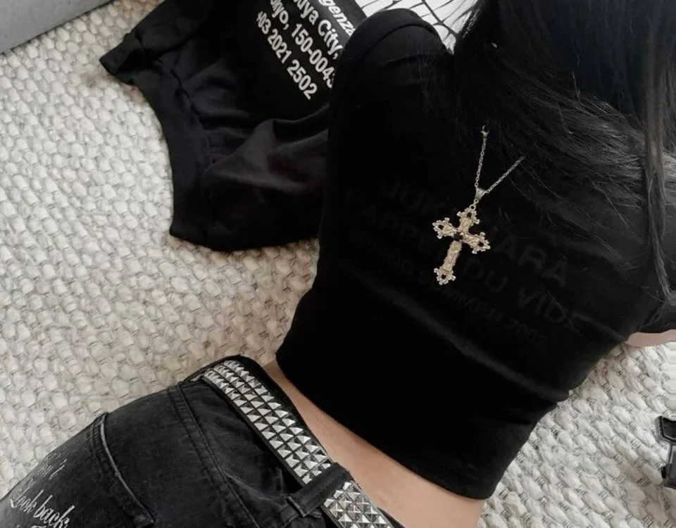 Qwertik333 Chat XXX Ngoại tuyến