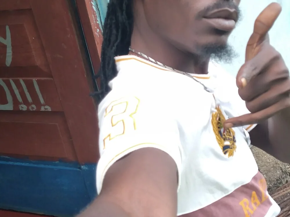 King_Blacks অফলাইন XXX চ্যাট