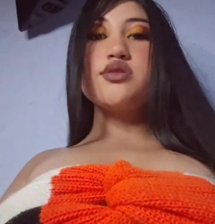 taylor_ashly11's Offline XXX Chat
