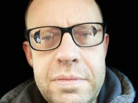 FABIOGLASSES's webcam live show