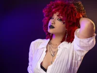 XXX chat uživo modela NaylaNyx