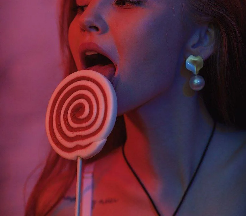 แชท XXX ออฟไลน์ของ Mi-Amore