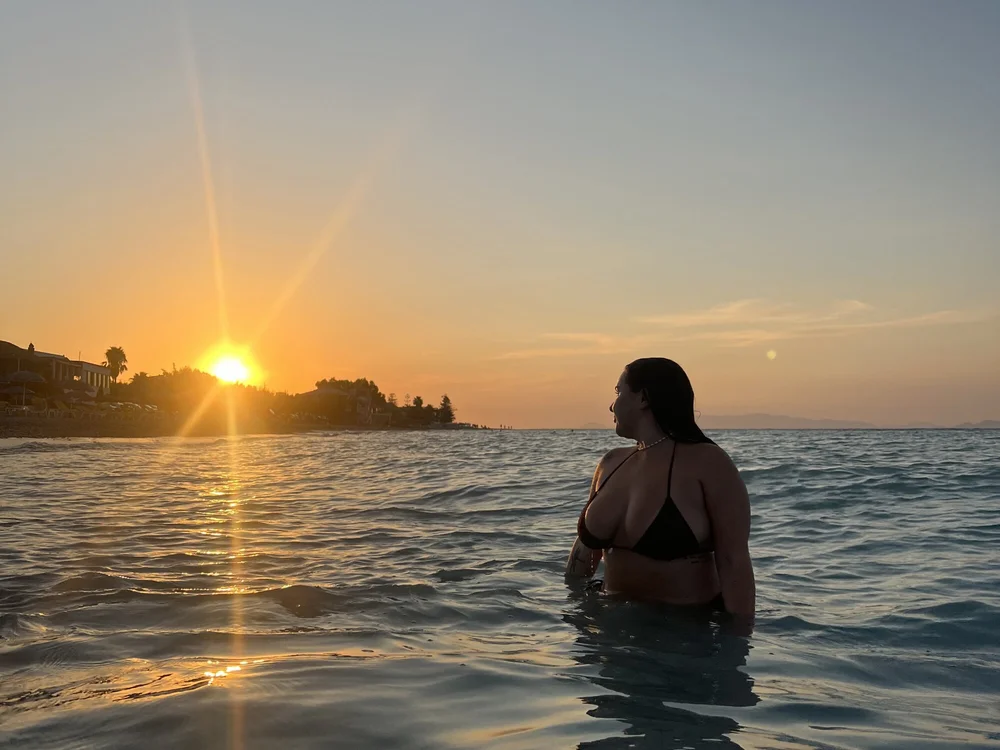 layladream018's Offline XXX Chat