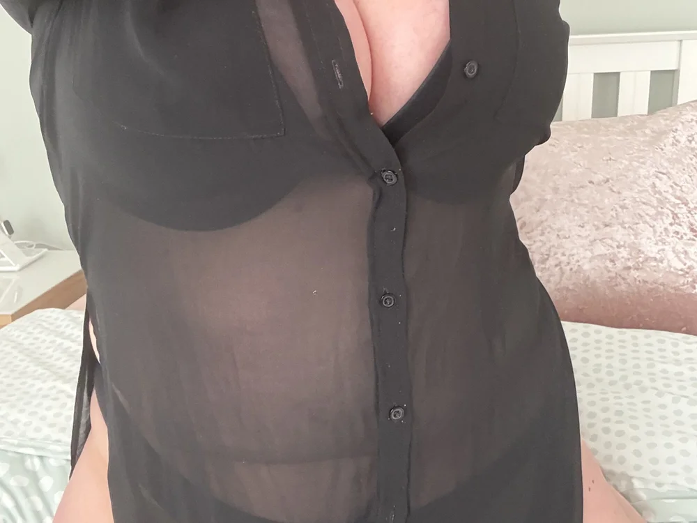 Curvaceous_CleoX offline chatrum