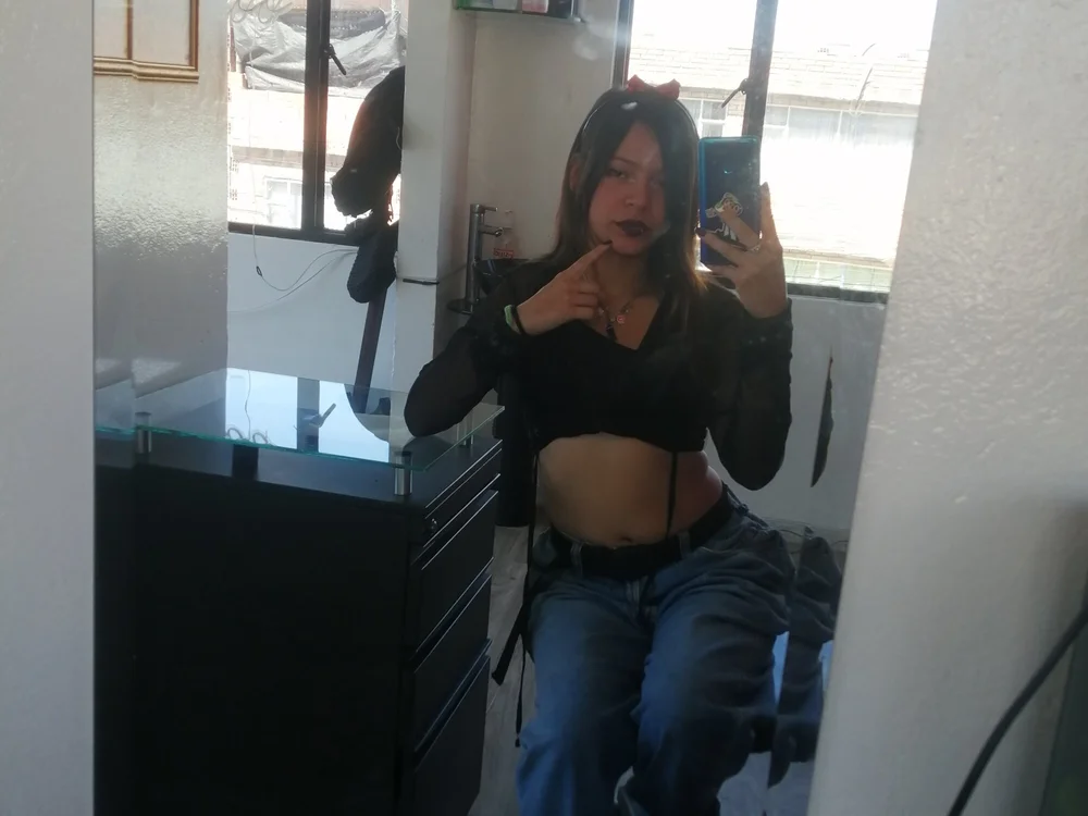 Ninfa_19x offline chatrum