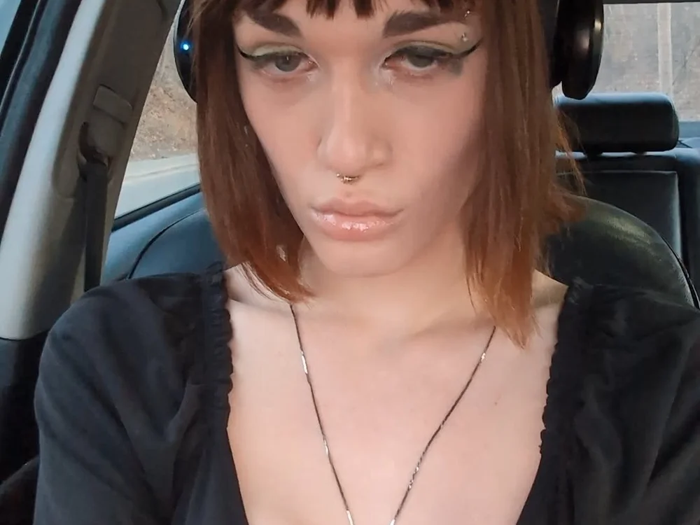 DecemberHoliday Chat XXX offline