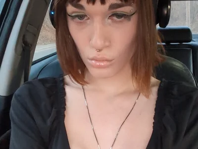 DecemberHoliday Trans Petite Live Cam Porn