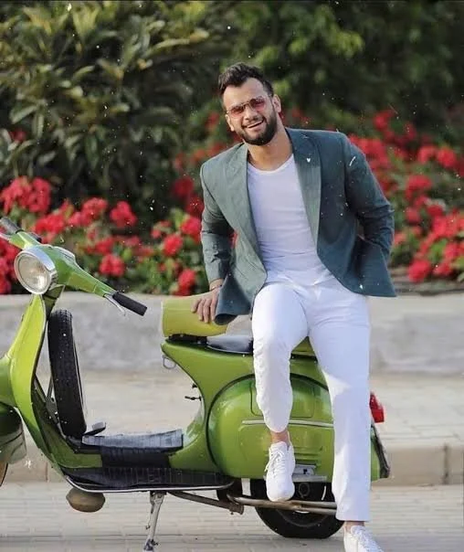 bigestpenis Adlı Modelin Çevrimdışı XXX Sohbeti