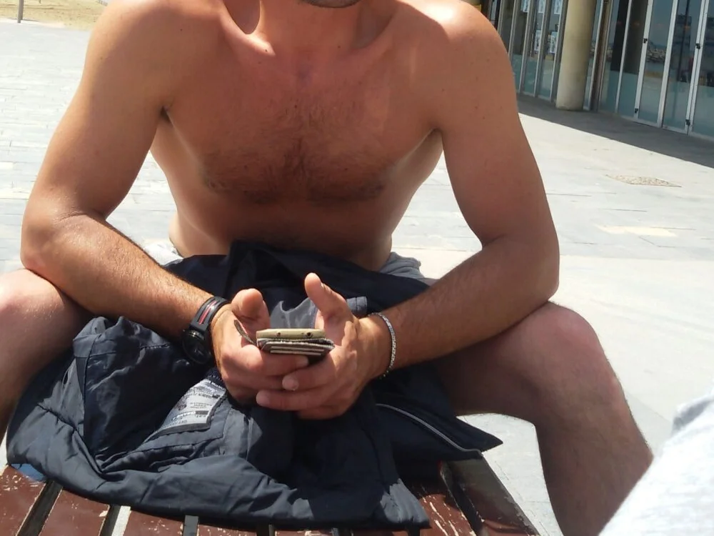 Maurzio@xh 離線 XXX 聊天