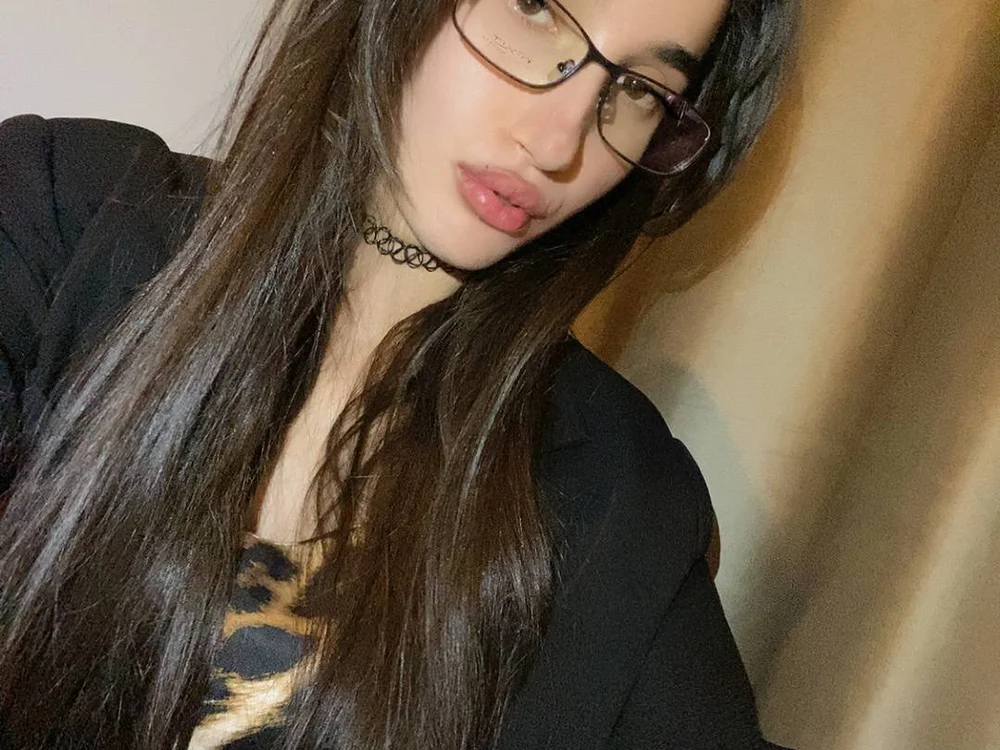 Chat +18 off-line de Kylie_Miss