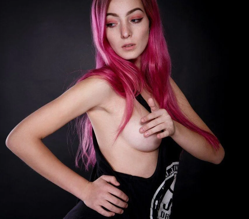 MelanieOCandy's Offline XXX Chat