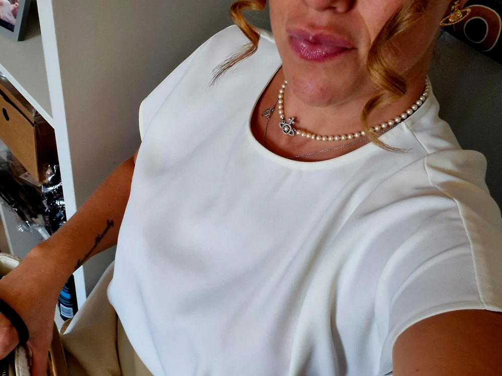 צ'אט XXX לא מקוון של Naughty_Nurse_Sally