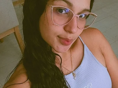 paulagomezz - live cam model