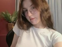 Madeli_novaのライブXXXチャット