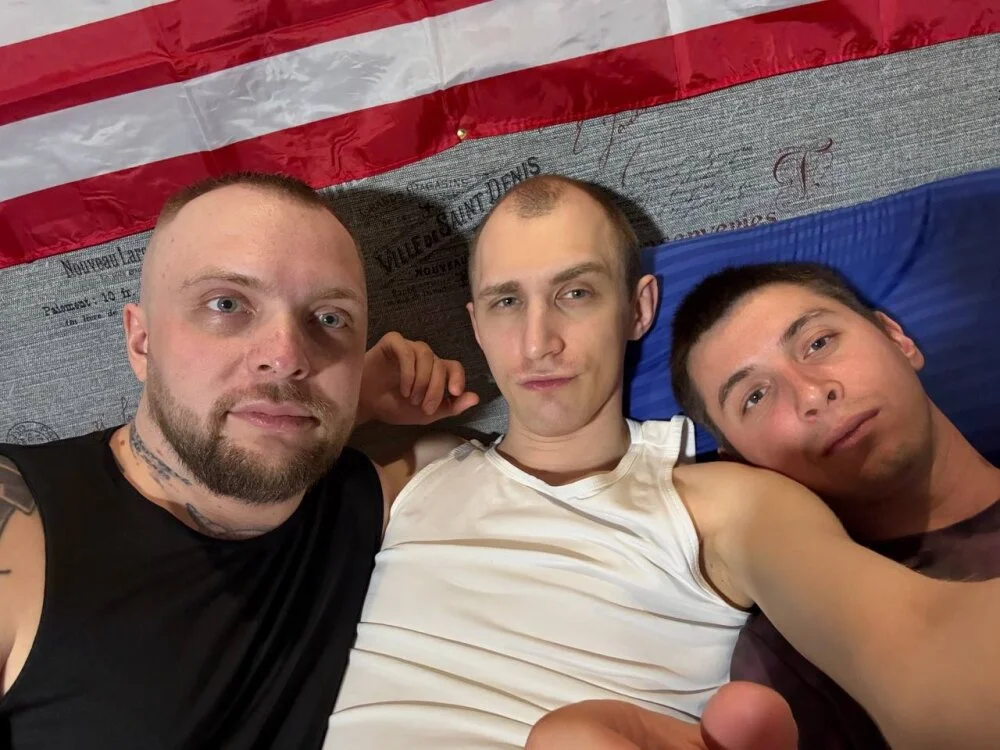 Dm_Brown's Offline XXX Chat