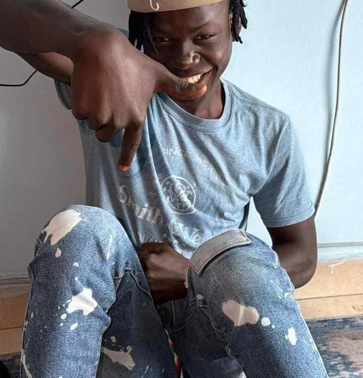 black_coal25's Offline XXX Chat