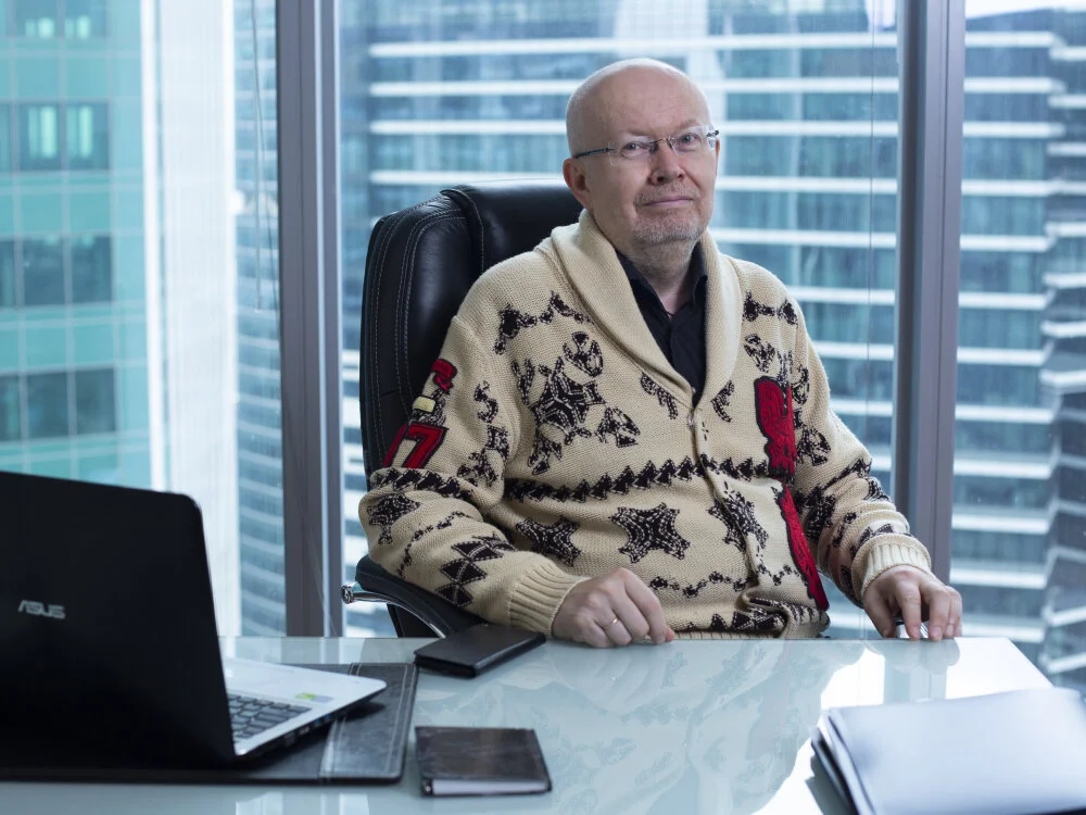 ScrawnyFire: συνομιλία ΧΧΧ εκτός σύνδεσης