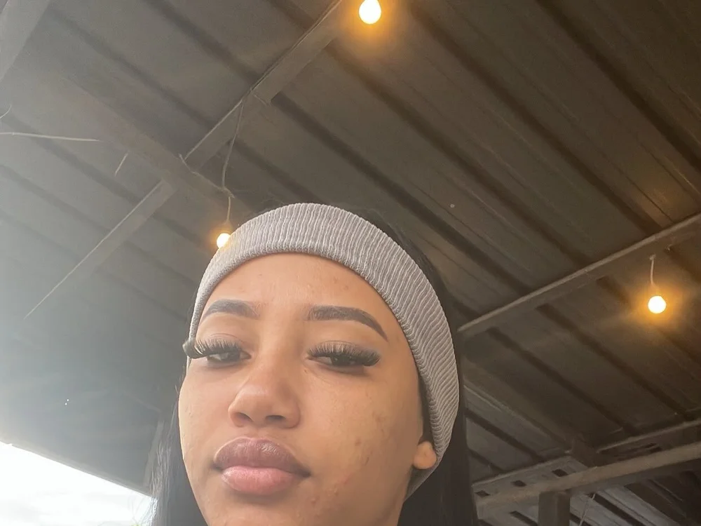 Thalia_17's most recent online preview