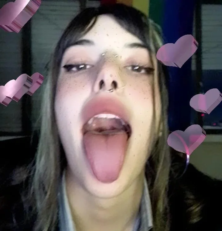 Angel___Dust's Offline Chat Room