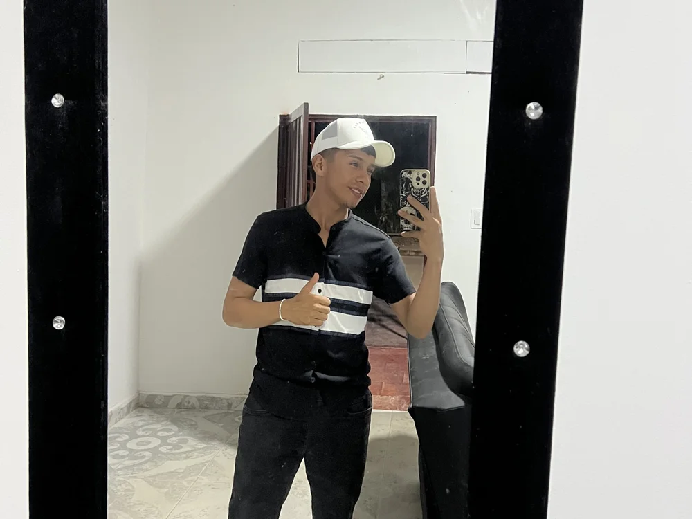 Sembang XXX Luar Talian Thiagoo_Frost