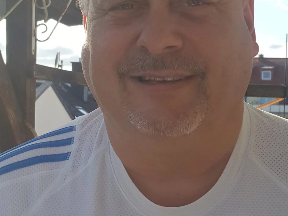 Azurblau2015 離線 XXX 聊天