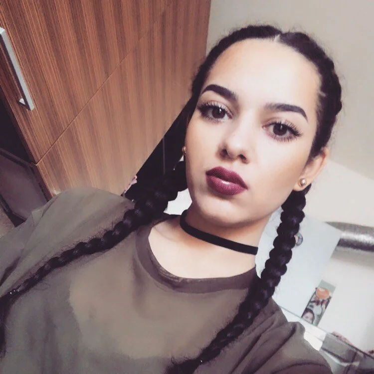 Emma_Bake's Offline XXX Chat