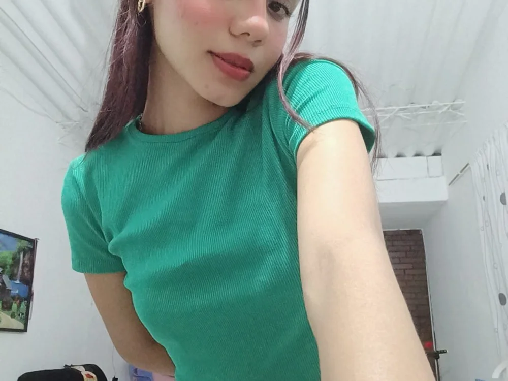 MILLEYKITTY's Offline XXX Chat