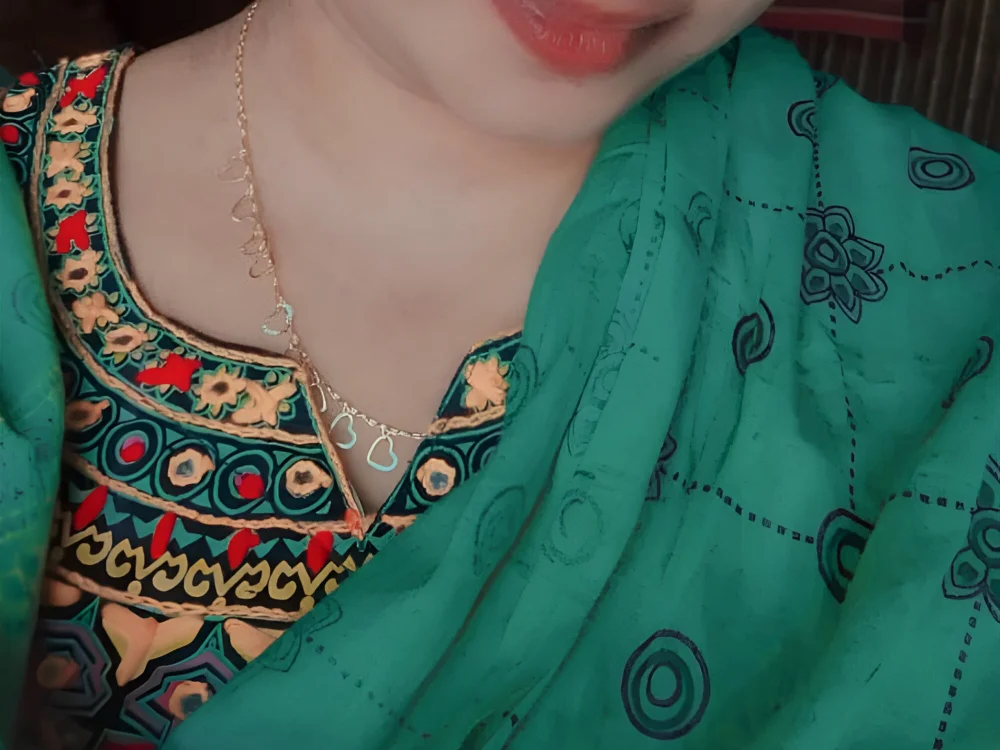 دردشة Akhira_2026 الجنسية دون اتصال