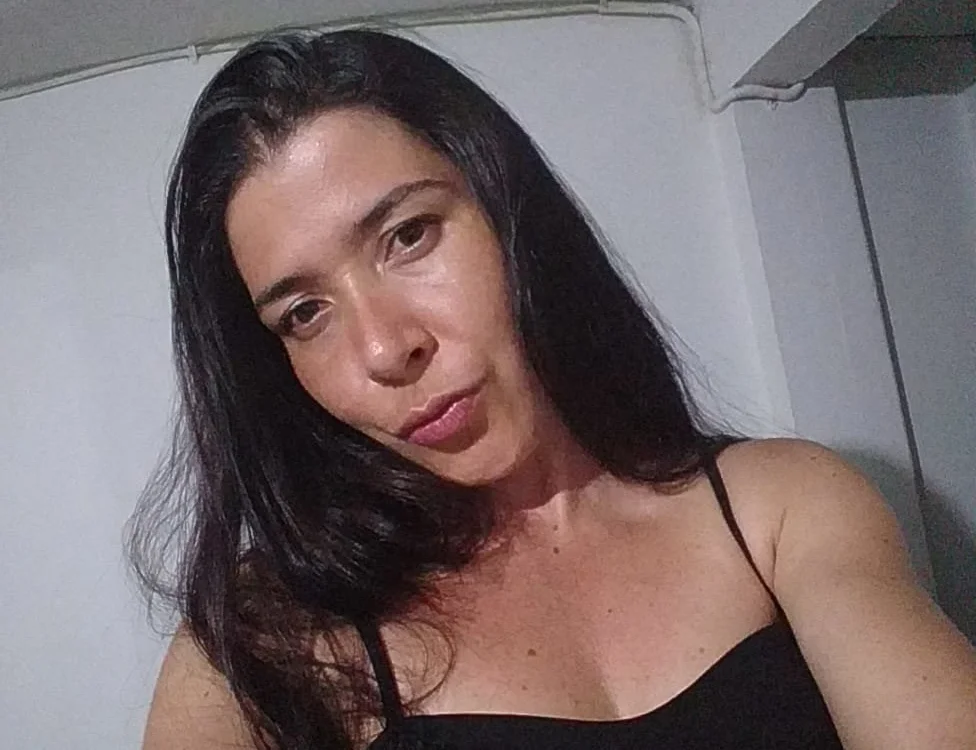 Mya_carter offline chat-rom