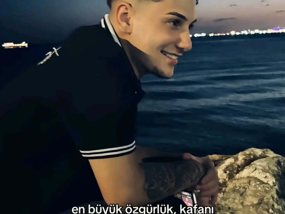 Offline chatovací místnost beytullah_51