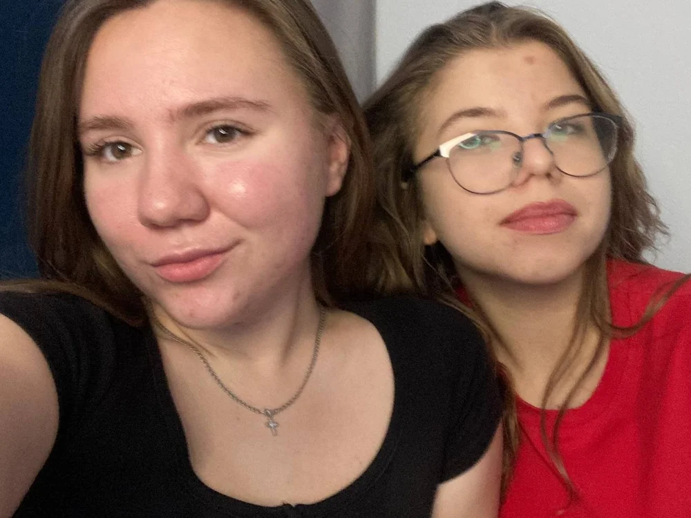 ArdithCoppedge's Offline Chat Room