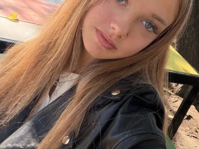 Romy_Grei - Girl 