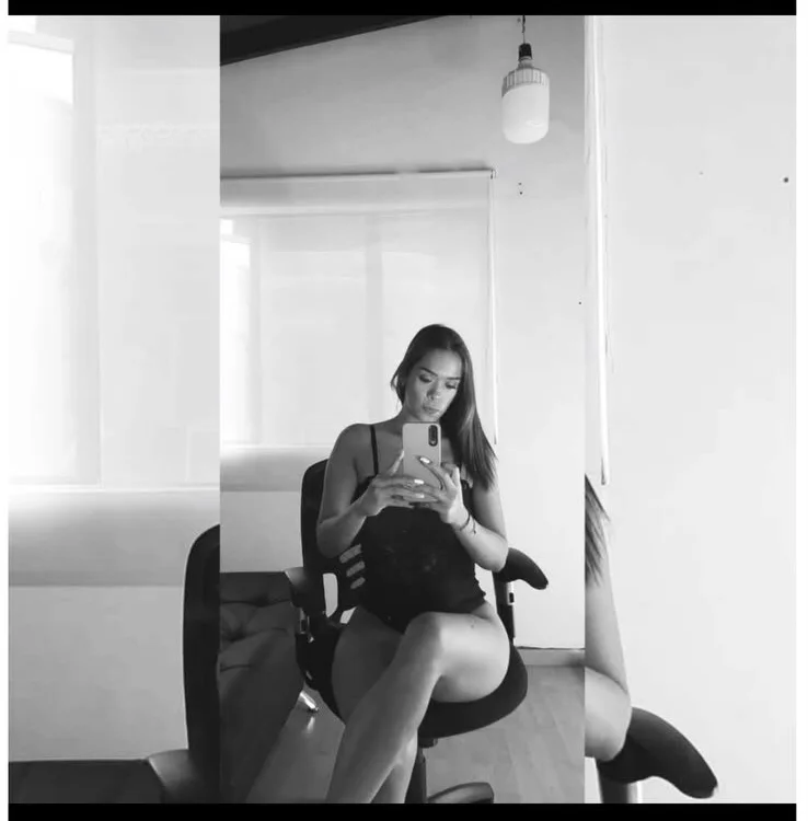 Chat +18 off-line de Angely_Ferrer