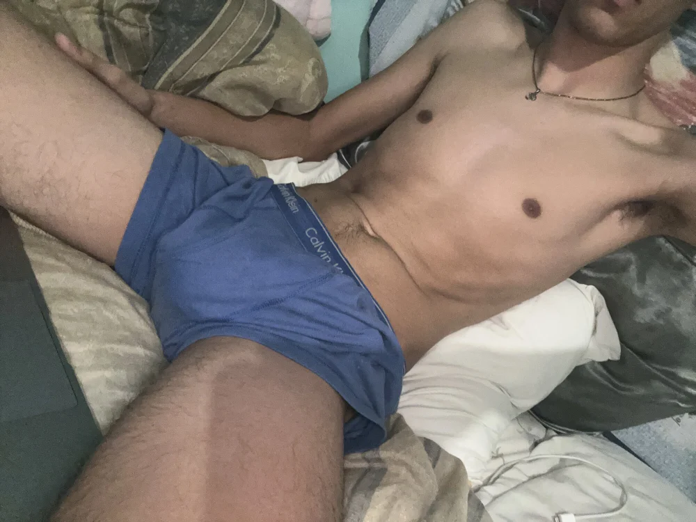 youngsexylad Chat XXX offline