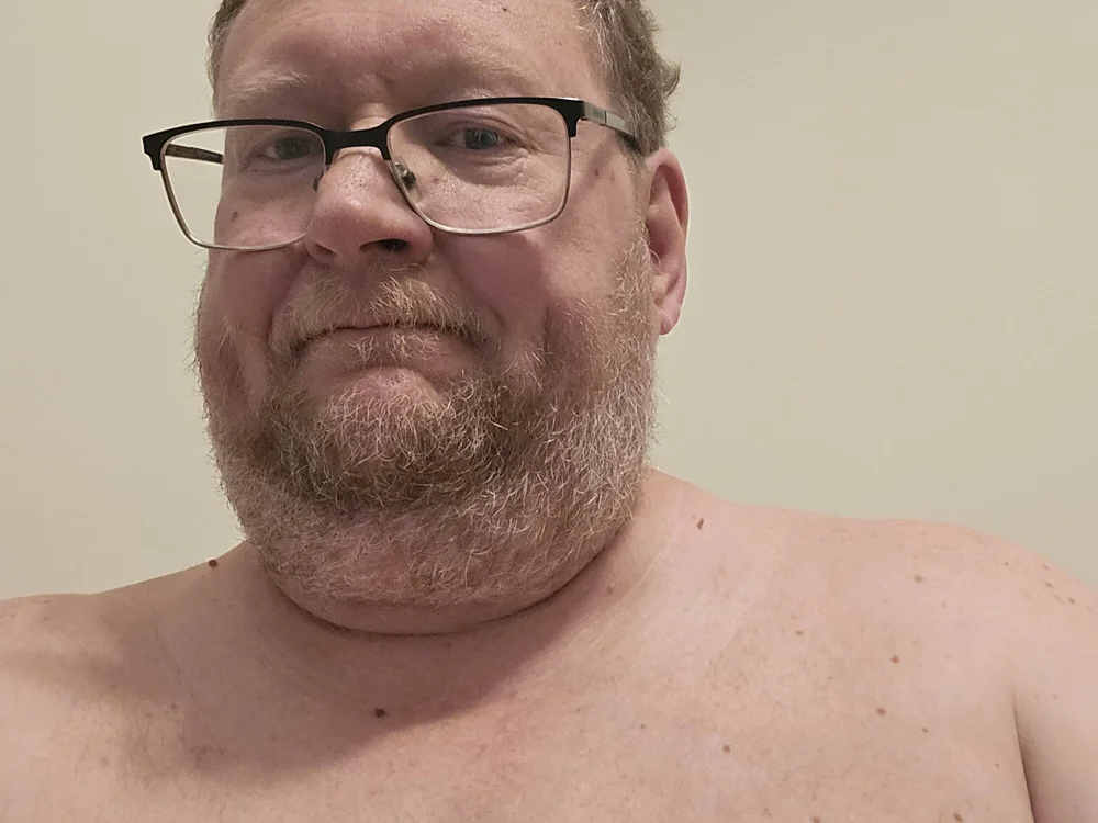 BigGayChub1's most recent online preview