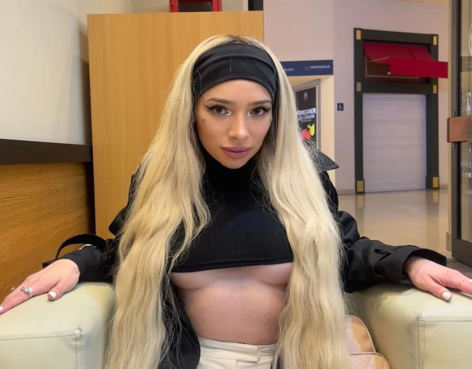 Fenellafiorella Chat XXX offline