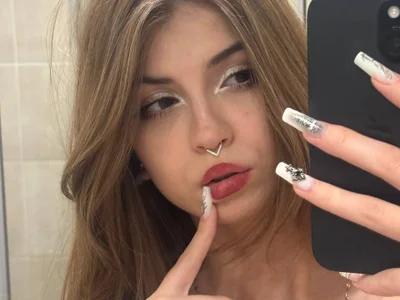 Naughty_yeseniya - Girl 