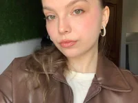 Miriam_Foshib's Offline Chat Room