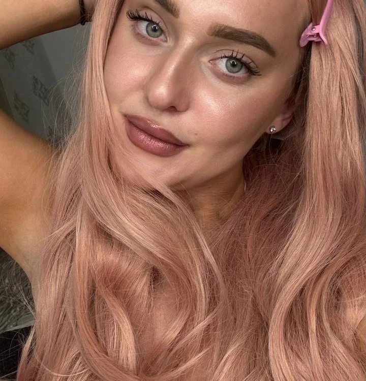 Miss_Linn's most recent online preview