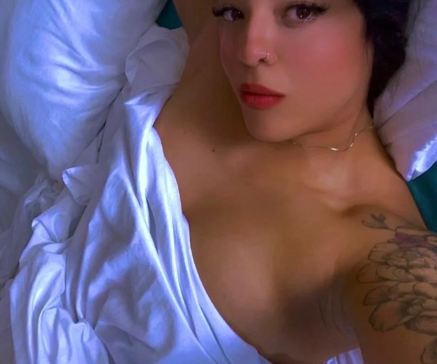 la_saris Offline XXX-Chat