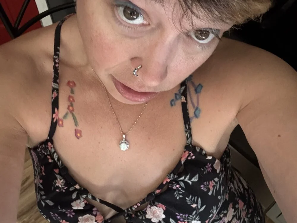 YogaHottie76 오프라인 XXX 채팅