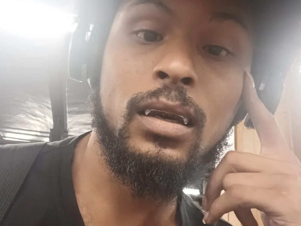 Offline XXX chat KingDragon098