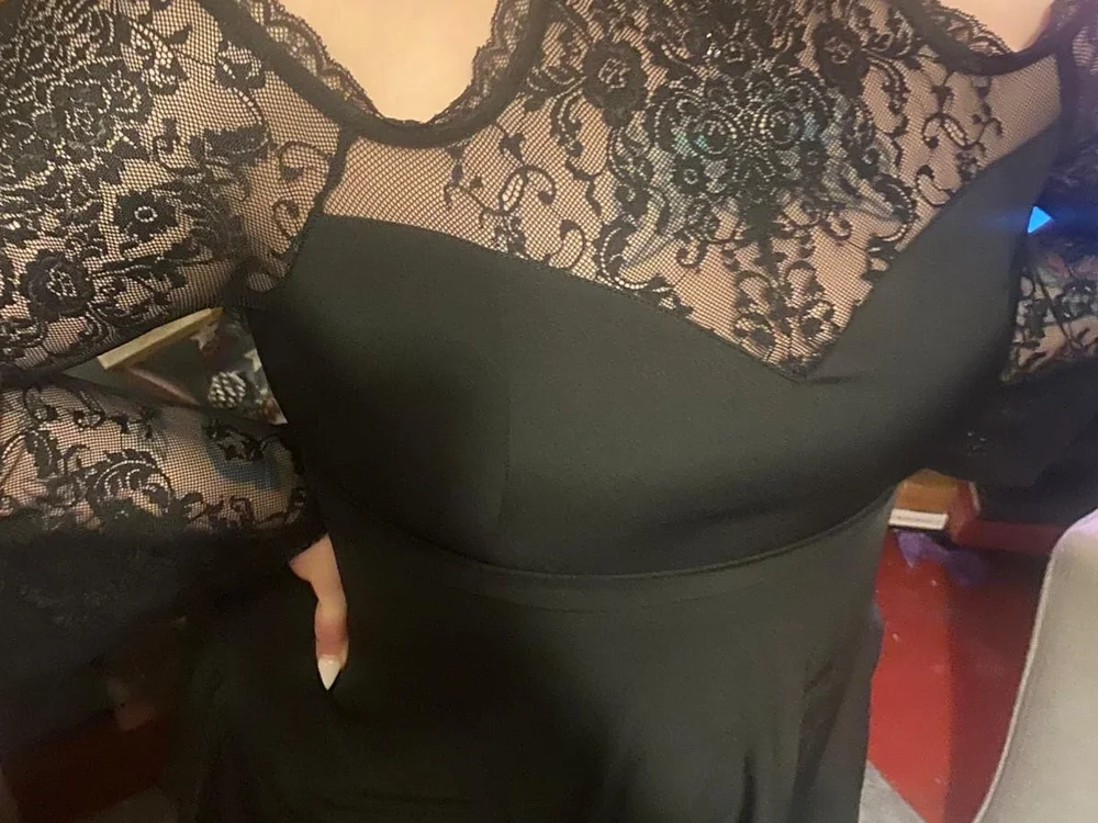 Naughtytaz93's Offline XXX Chat