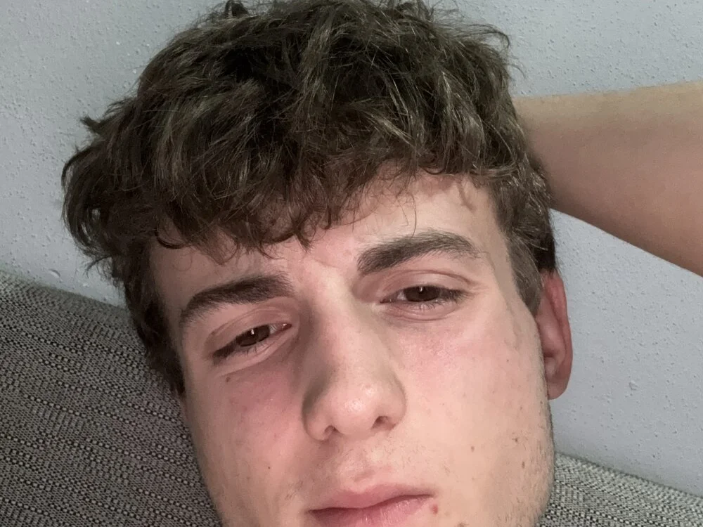 Офлайн-чат XXX hornygshf