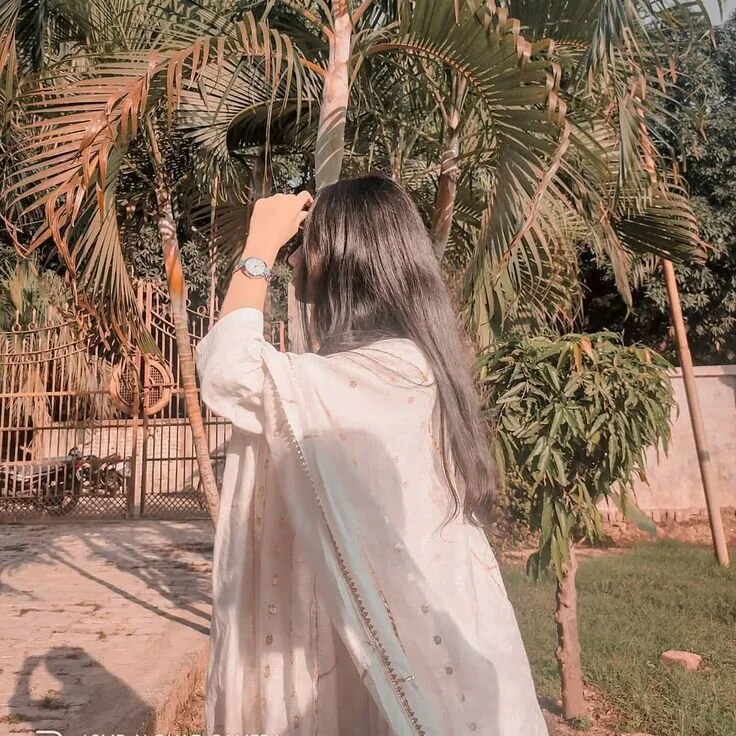 AKANSHA_SINGH_'s most recent online preview