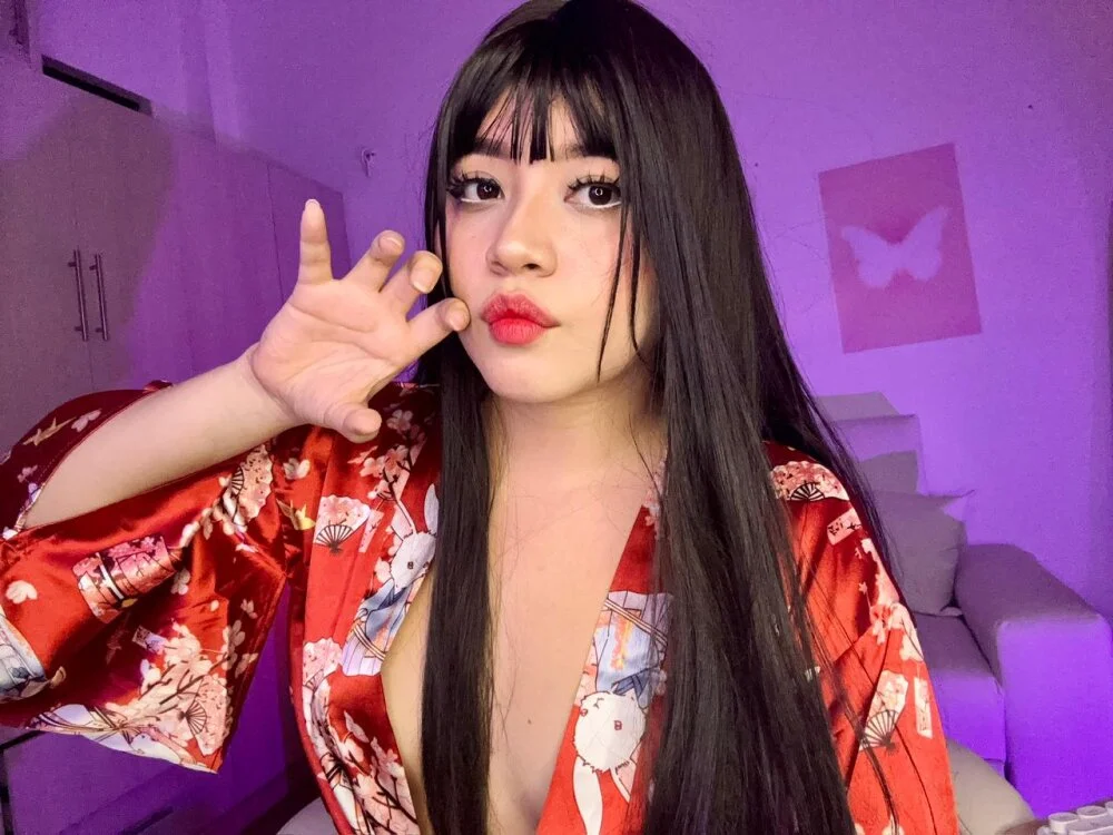 Offline XXX chat Emiii_cute