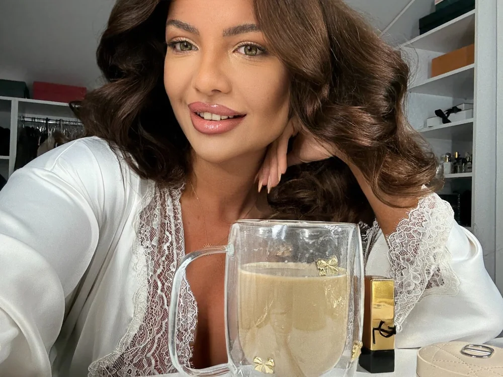 TheMaddisonShow_'s Offline XXX Chat