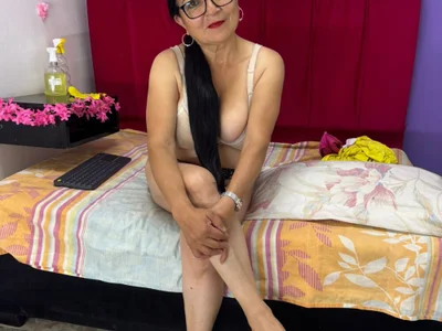 andrea_lopeez profile