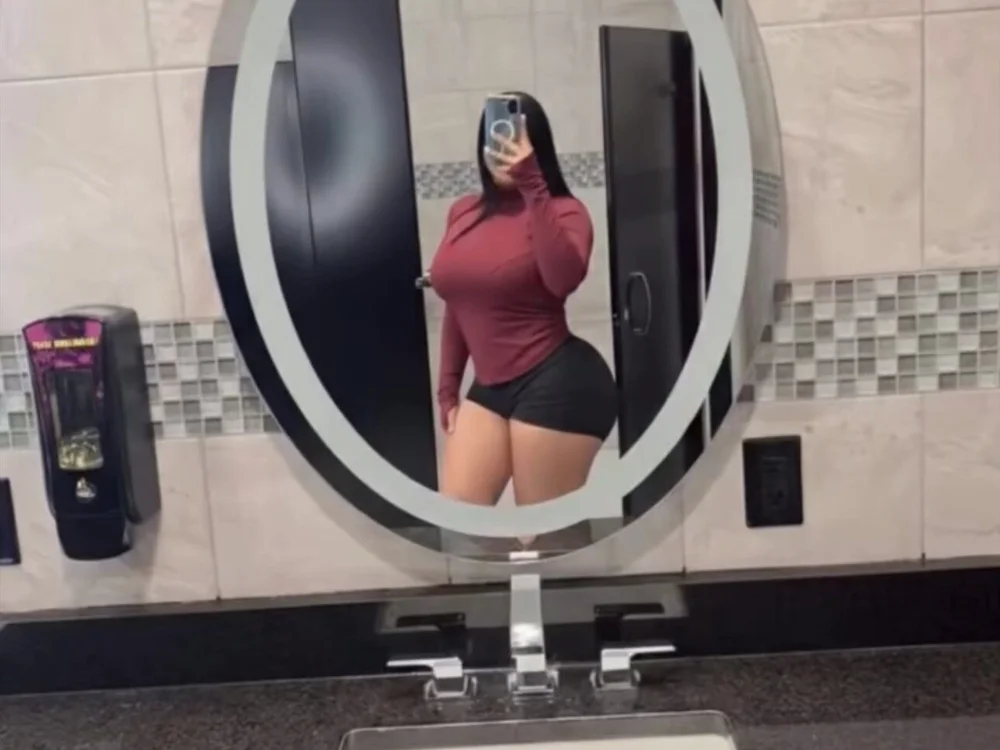FeerLinah's most recent online preview