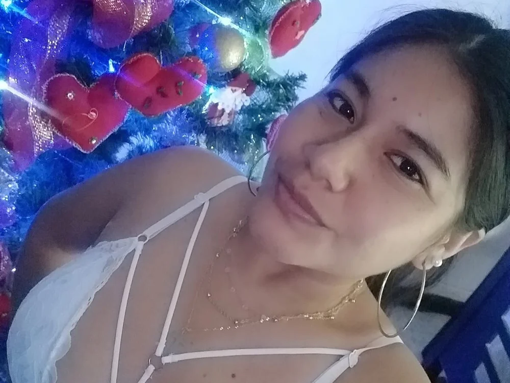 ChikyNaughty's Offline XXX Chat